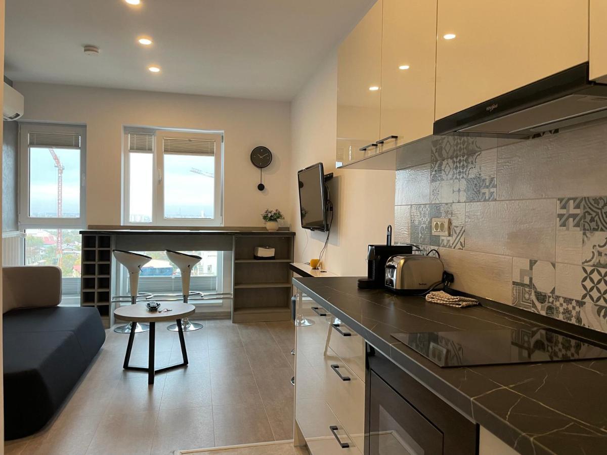 Beautiful Penthouse Lakeview W18 Bukarest Exteriör bild